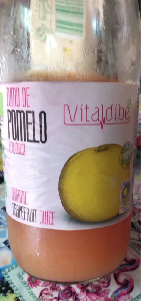 Zumo de pomelo
