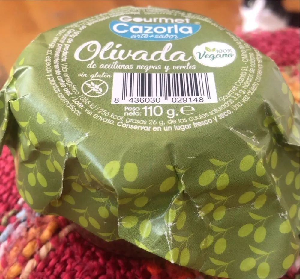 Olivada de aceitunas negras y verdes