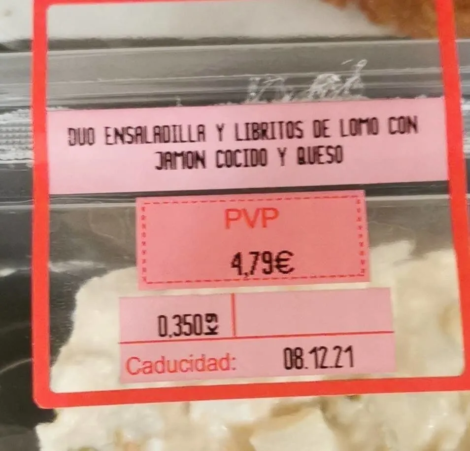 Dúo ensaladilla y libritos de lomo con jamón cocido y queso