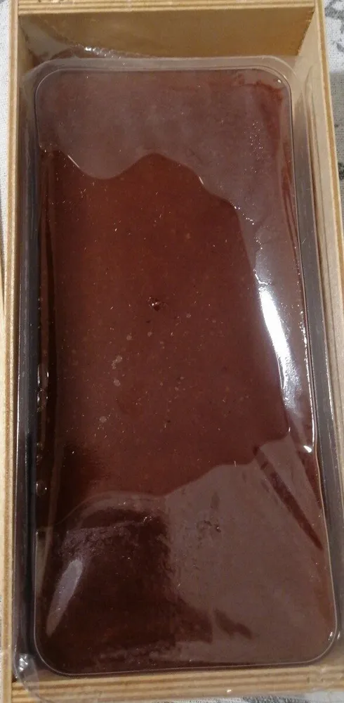 Membrillo con nueces