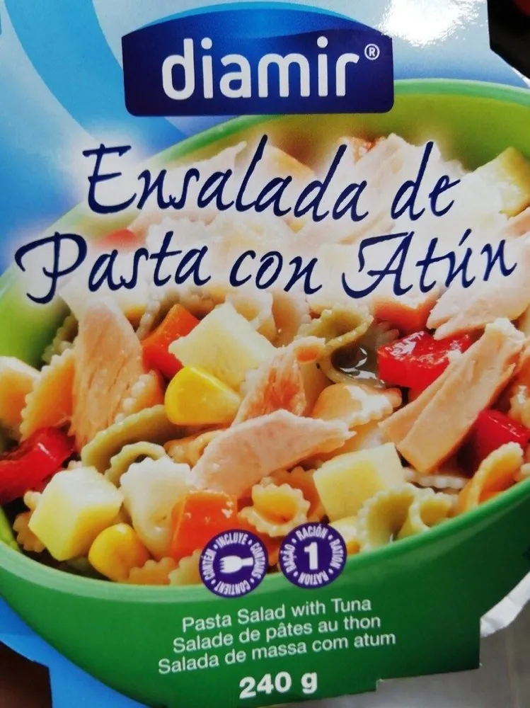 Ensalada de pasta con atún