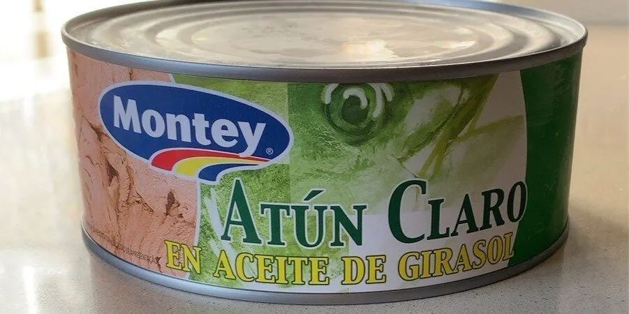 Atun claro