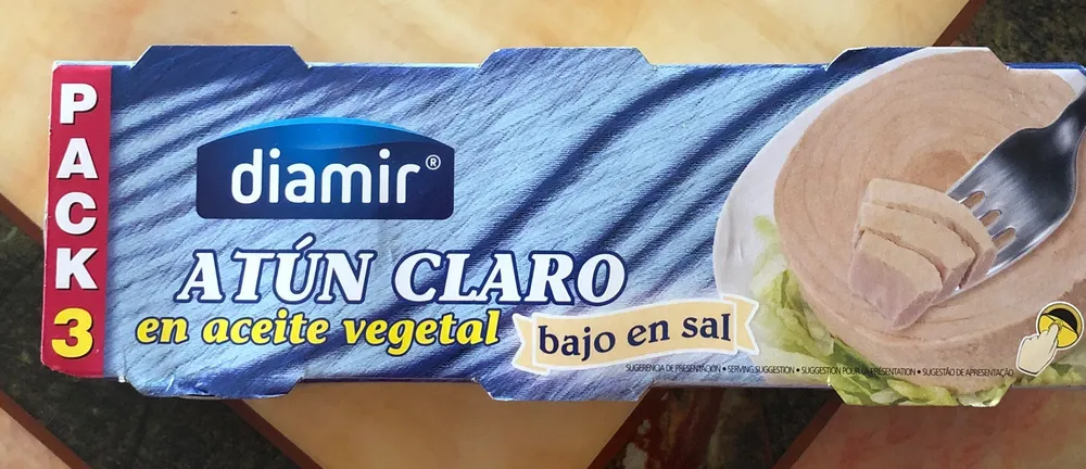 Atún claro