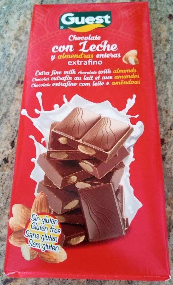 Chocolate con leche y almendras