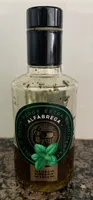 Oli d'oliva verge extra condimentat amb alfàbrega