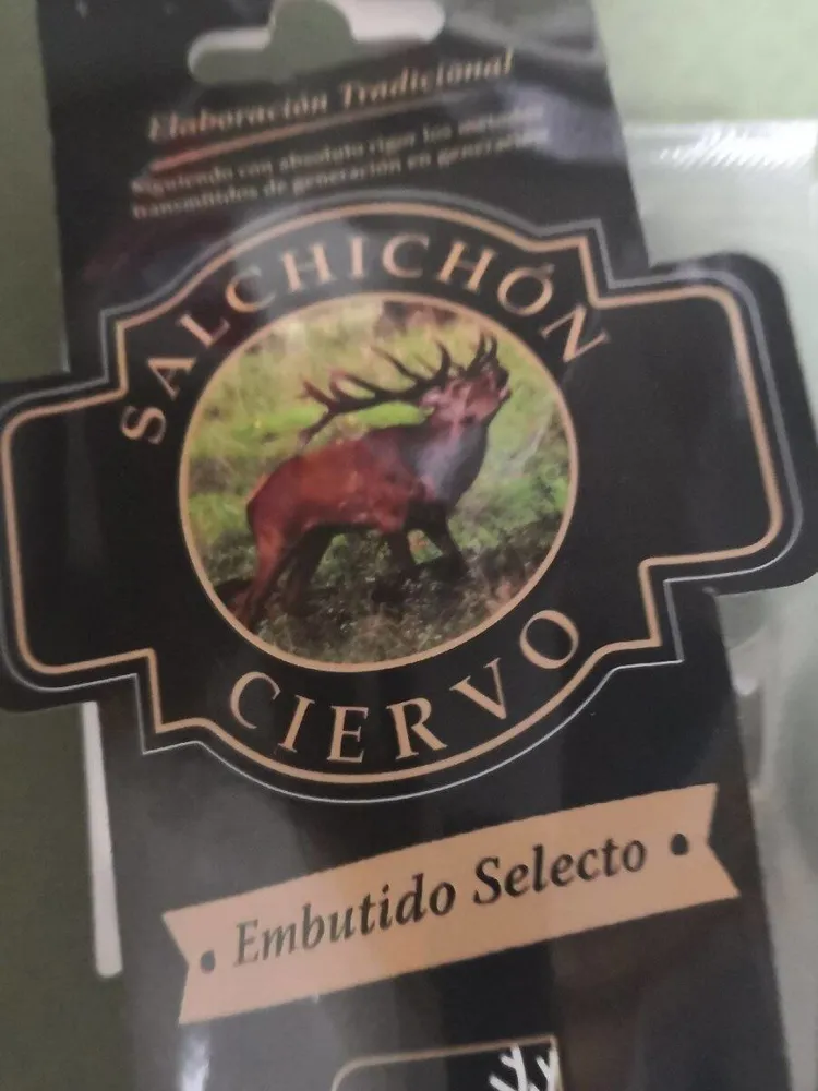 Salchichón de ciervo