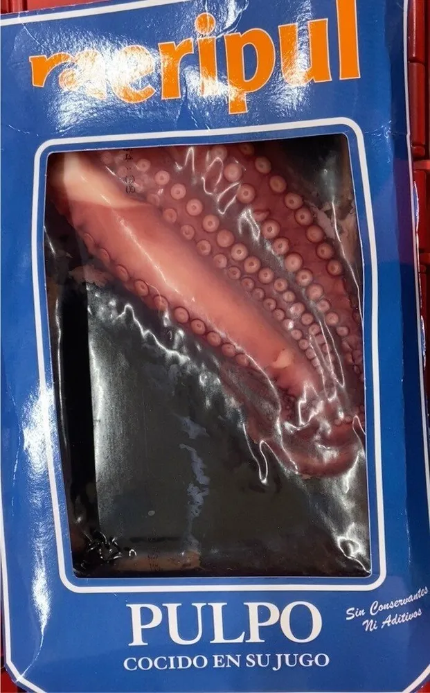 Pulpo cocido en su jugo