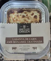 Lasanya de carn amb beixamel garrinada