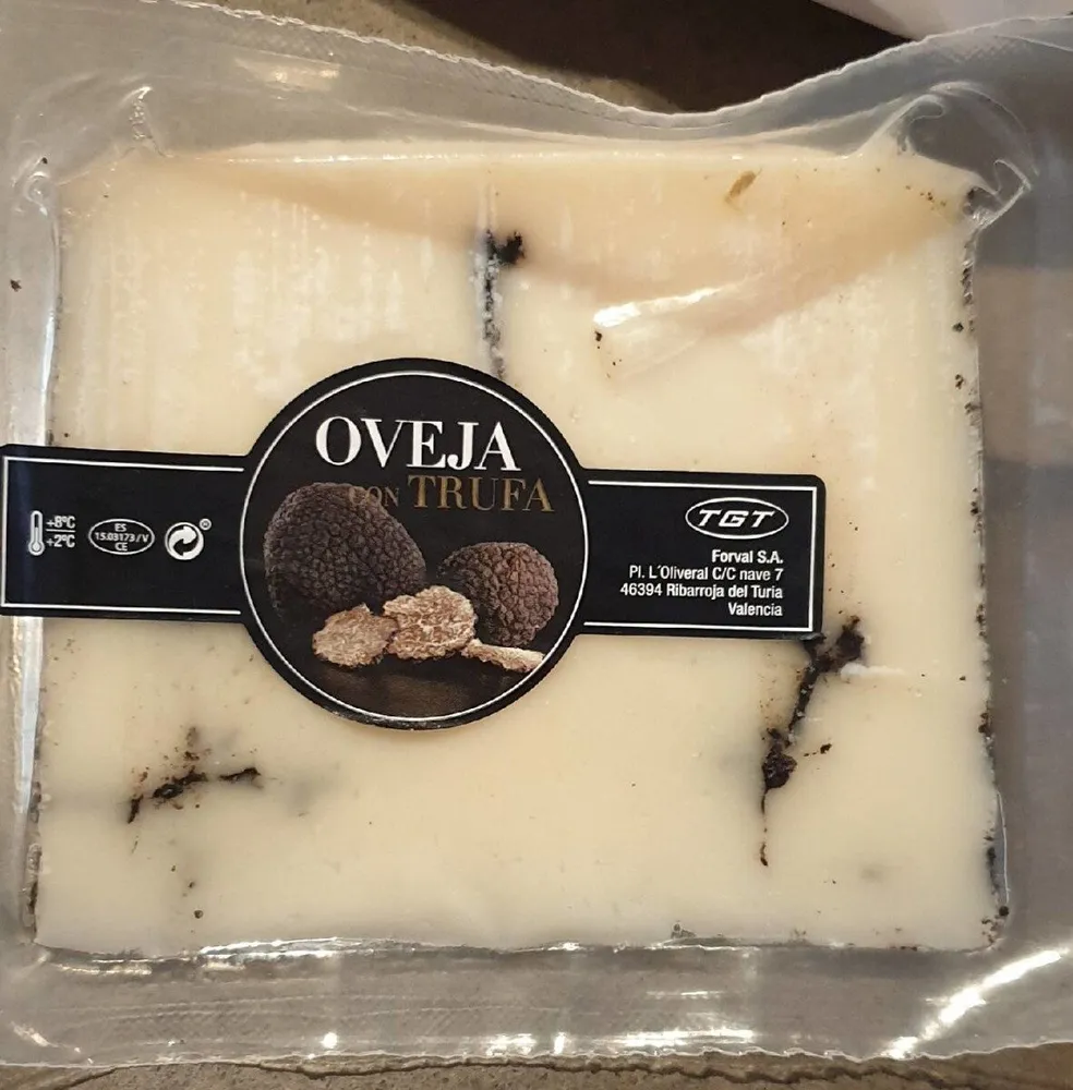 Queso de oveja curado con trufa
