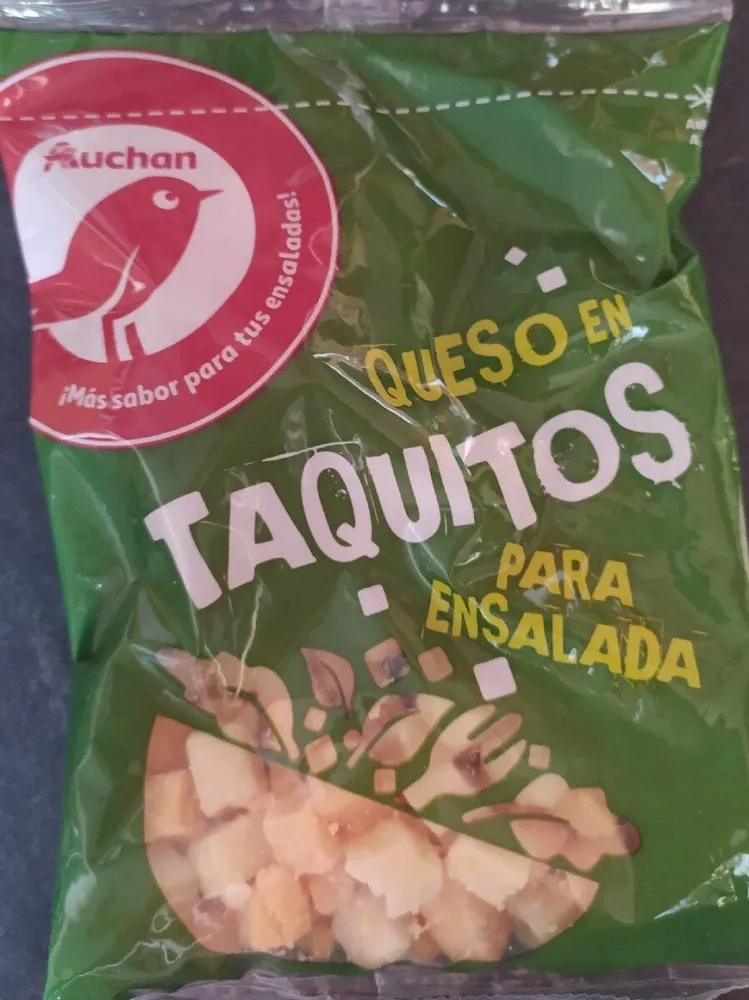 Queso en taquitos para ensalada