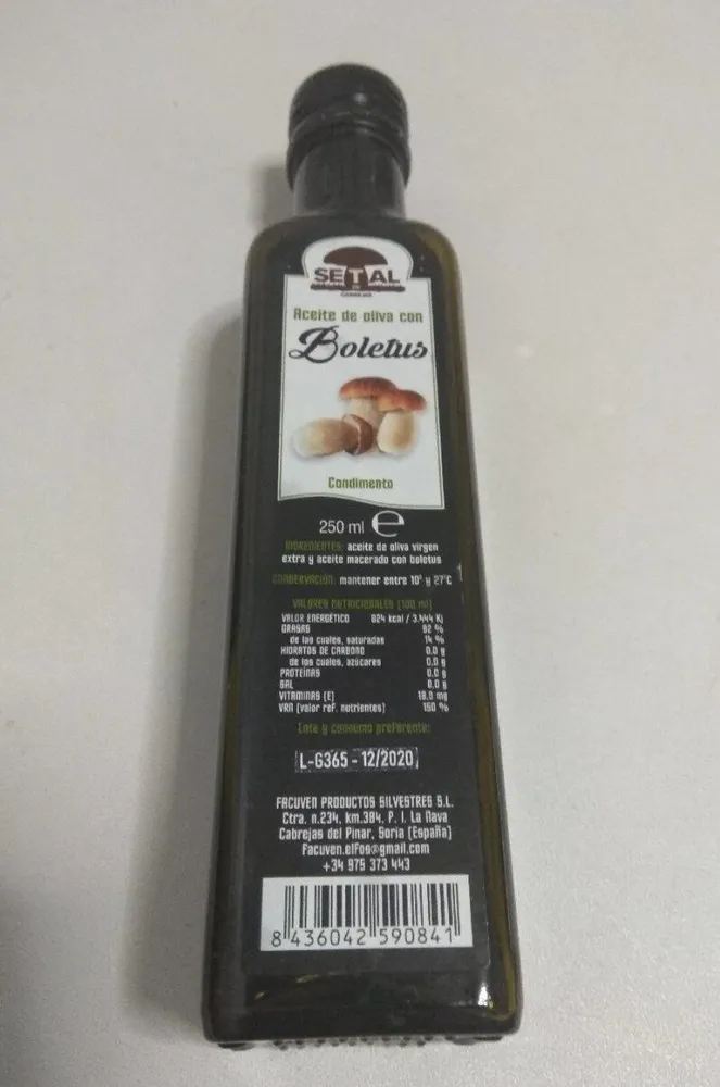 Aceite de oliva con boletus