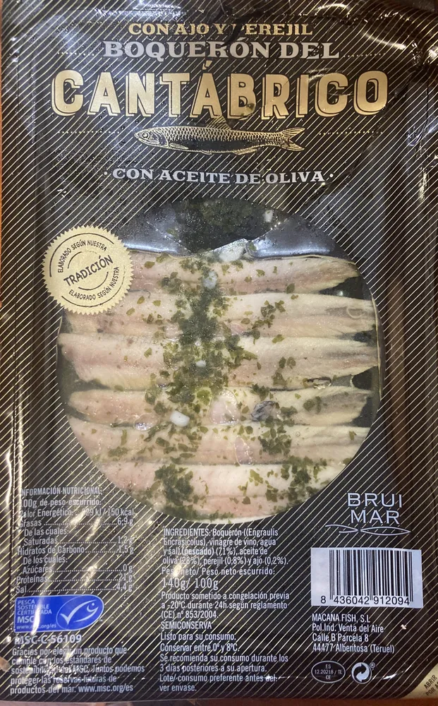 Boquerón del Cantábrico con ajo y perejil y aceite de oliva