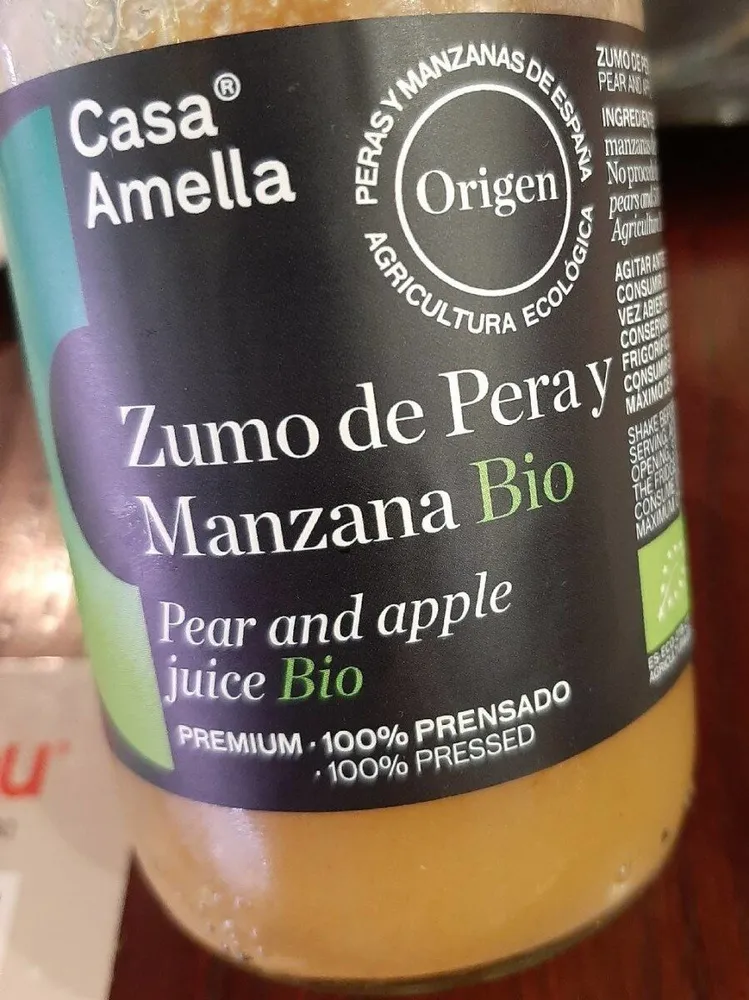 Zumo pera y manzana