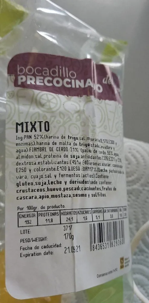 Bocadillo precocinado mixto