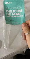 Sándwich delicias del mar con salsa kimchi