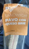 Sandwich Pavo con queso brie