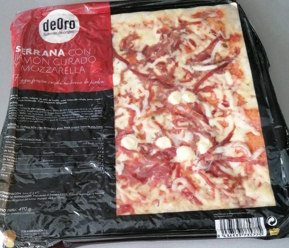 Serrana con jamón curado y mozzarella