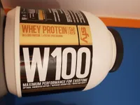 W100