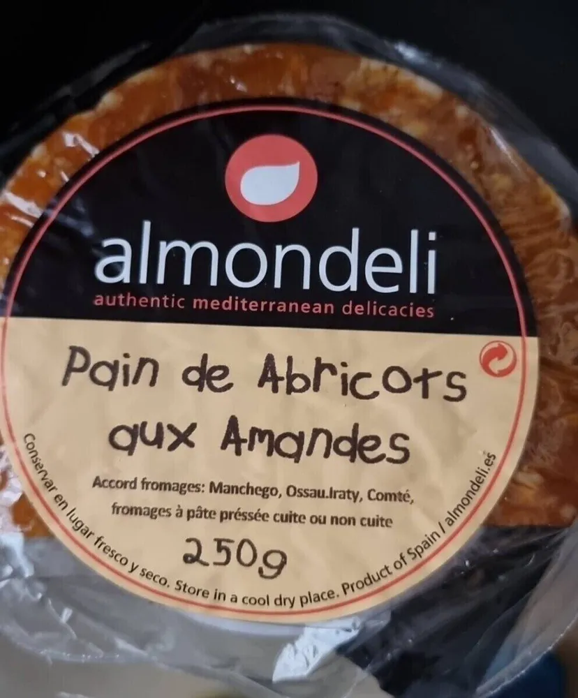 Pain de abricots aux amandes