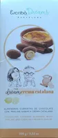 Almendras cubiertas de chocolate y crema catalana