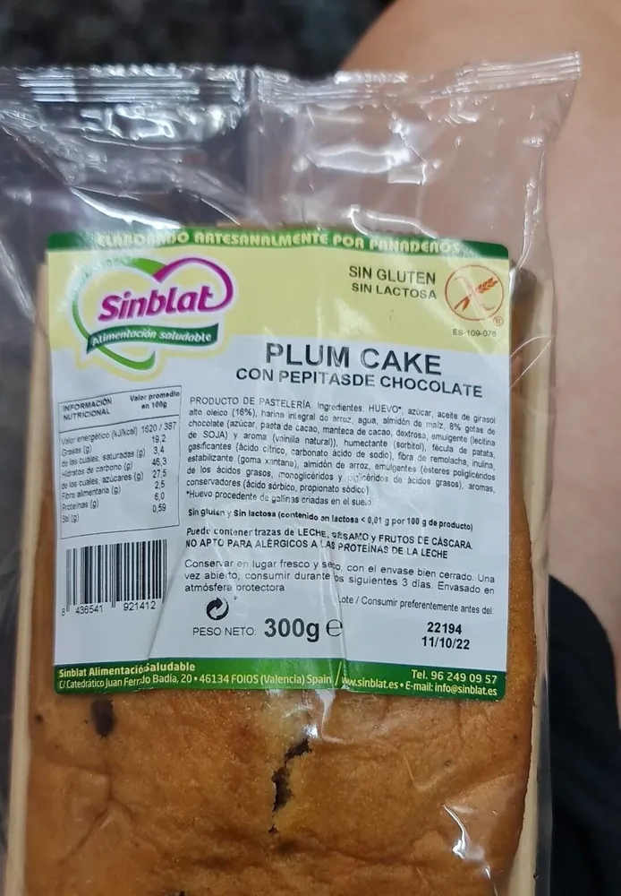 Plum cake