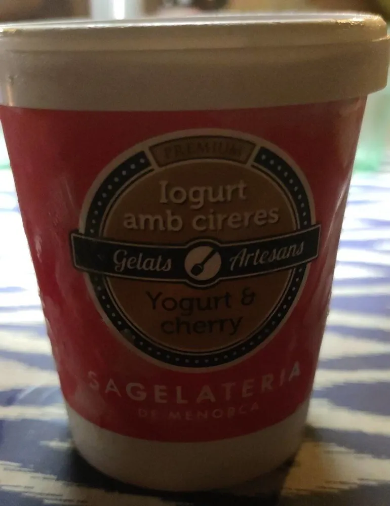 Helado Yogurt y Cherry