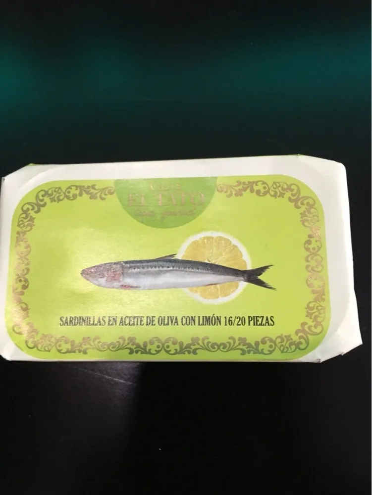 Sardinillas en aceite de oliva con limón