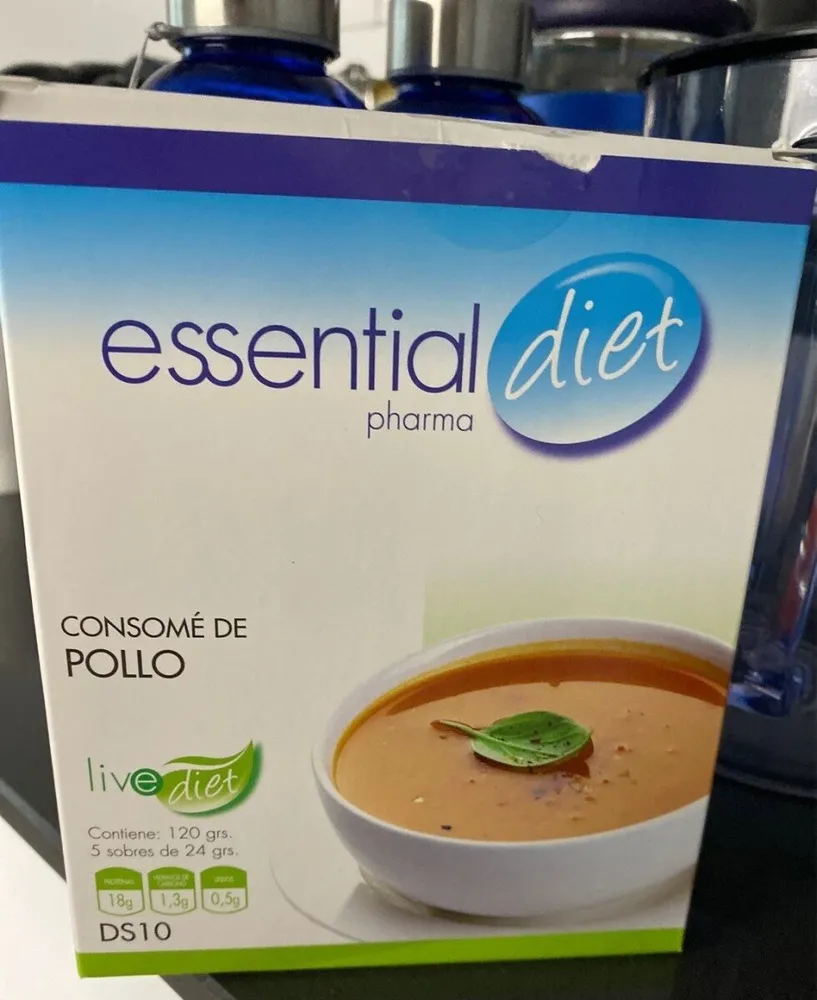 Consome de pollo