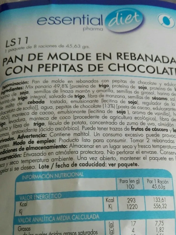 Pan de molde en rebanadas con pepitas de chocolate