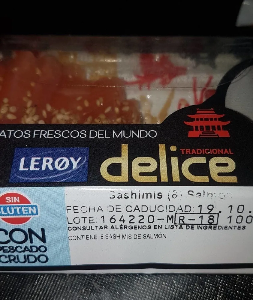 Sashimi de salmón