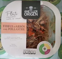 Fideus d'arròs amb pollastre