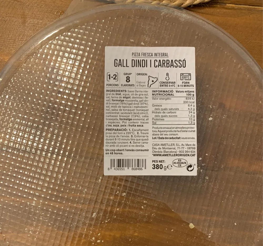 Pizza gall dindi i carbasso