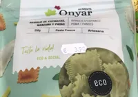 Raviolis de espinacas, manzana y pasas