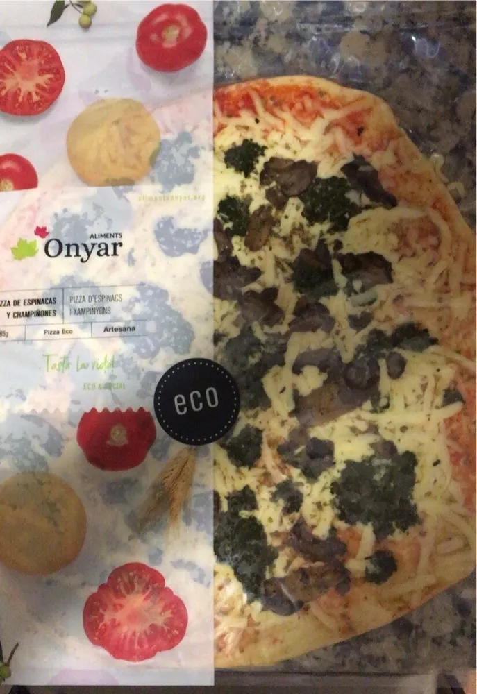 Pizza de espinacas y champiñones