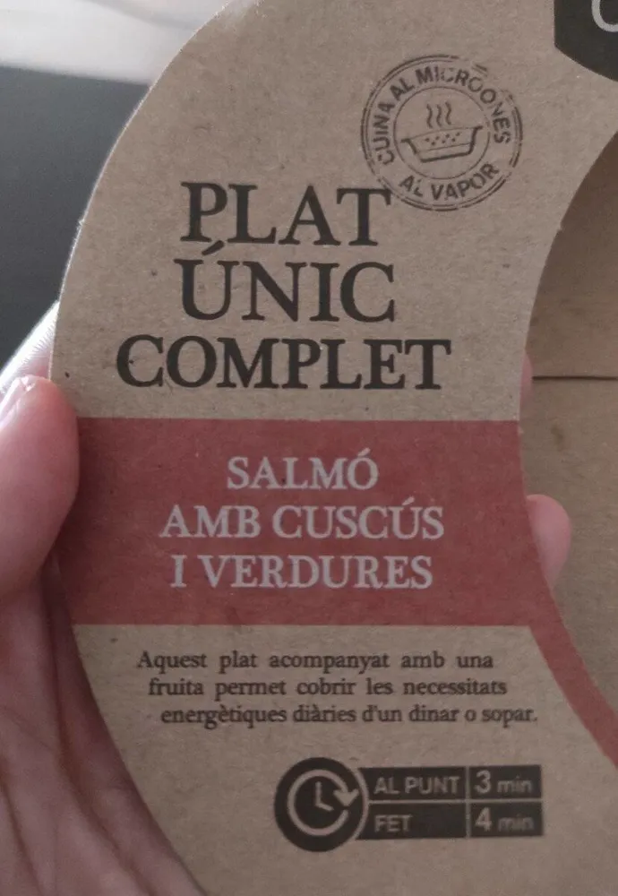 Salmó amb cuscús i verdures
