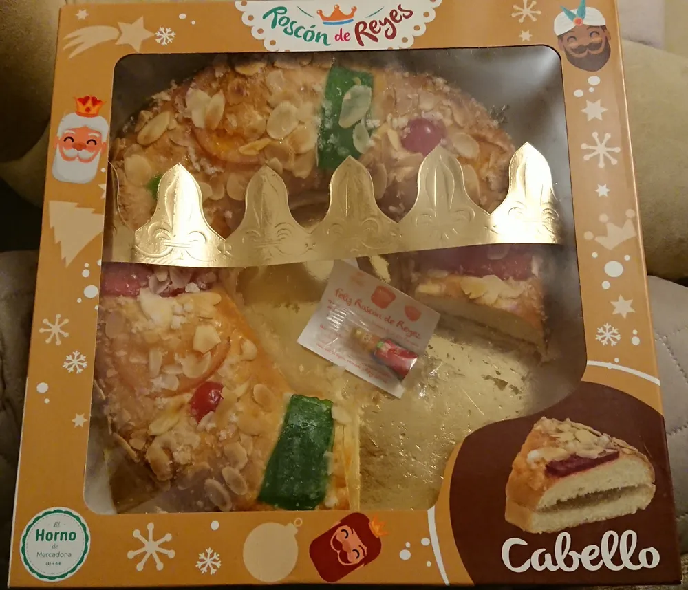 Roscón de Reyes relleno de cabello