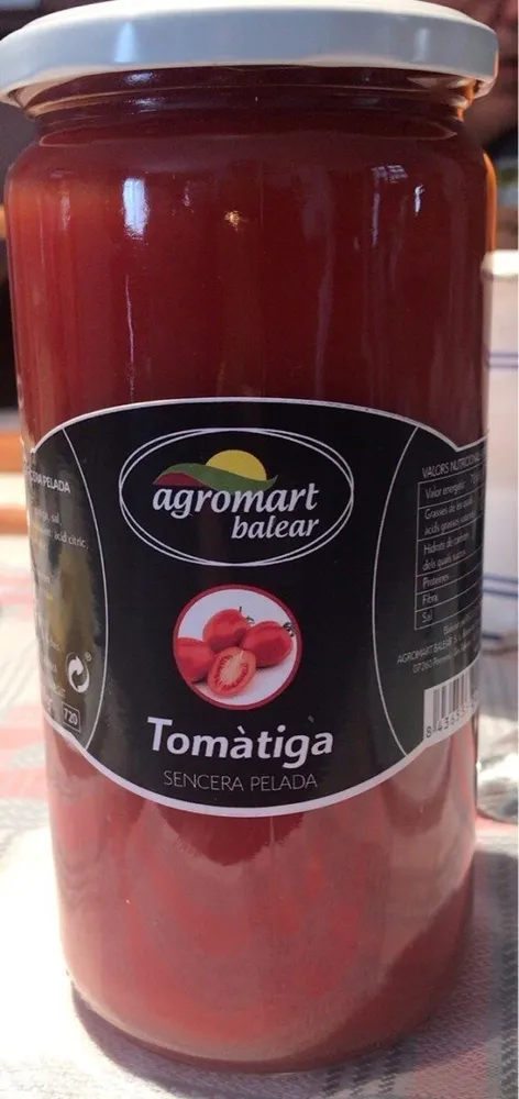 Tomàtiga sencera pelada