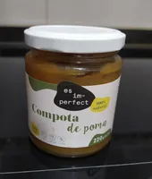 Compota de pomes imperfectes