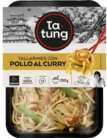 Tallarines con pollo curry