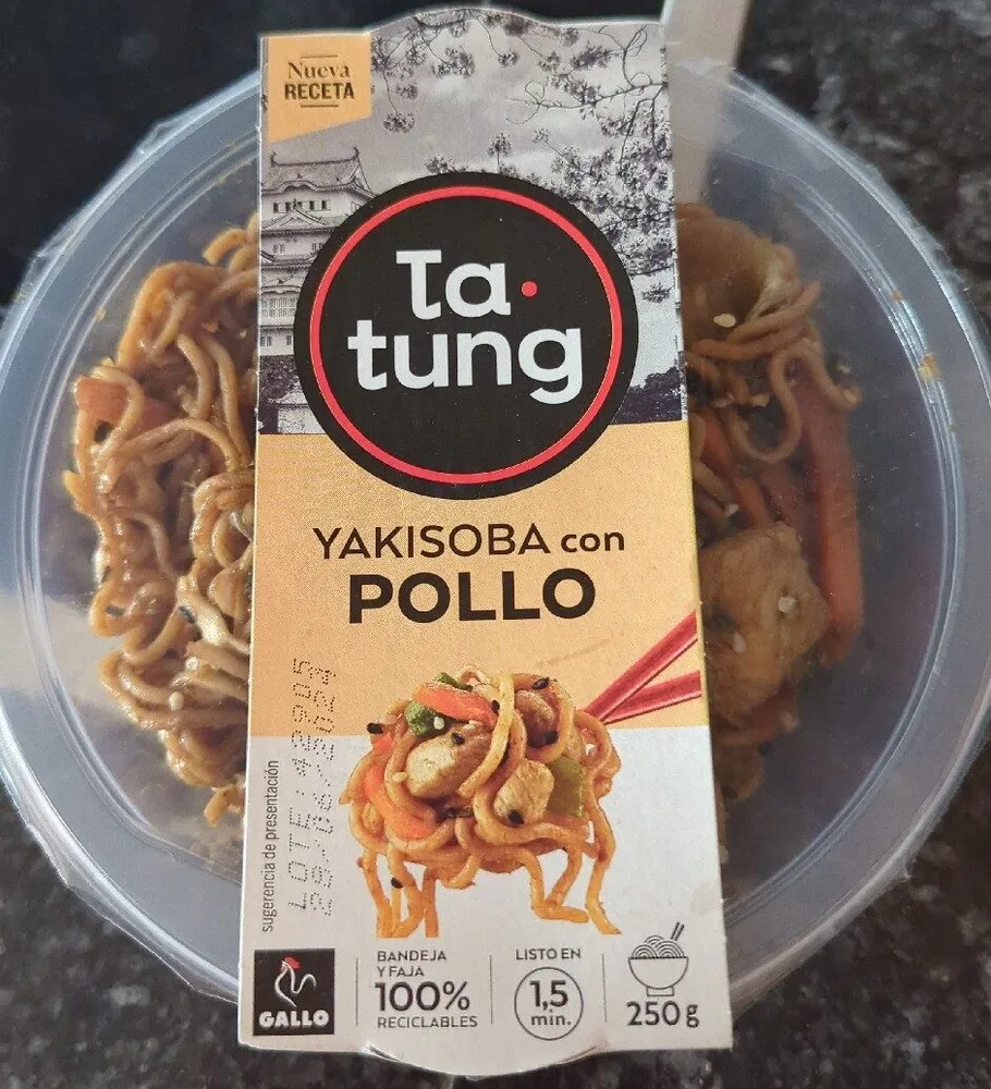 Yakisoba con pollo