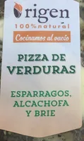 Pizza de Alcachofa, esparragos y brie