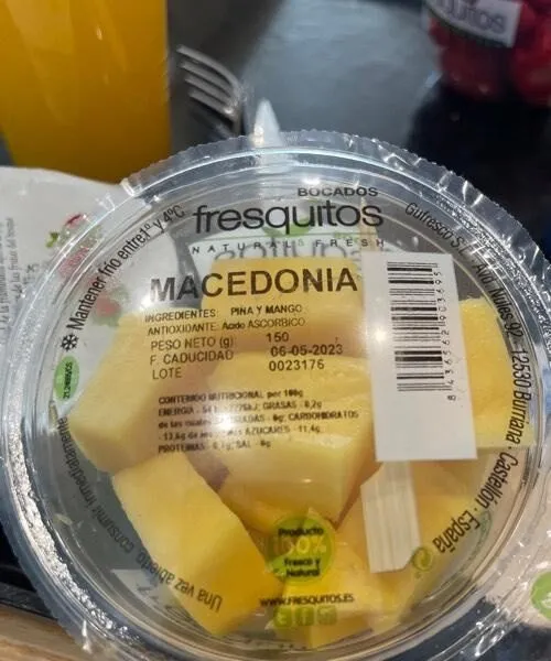 Macedonia piña y mango