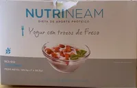 Yogur con trozos de fresa