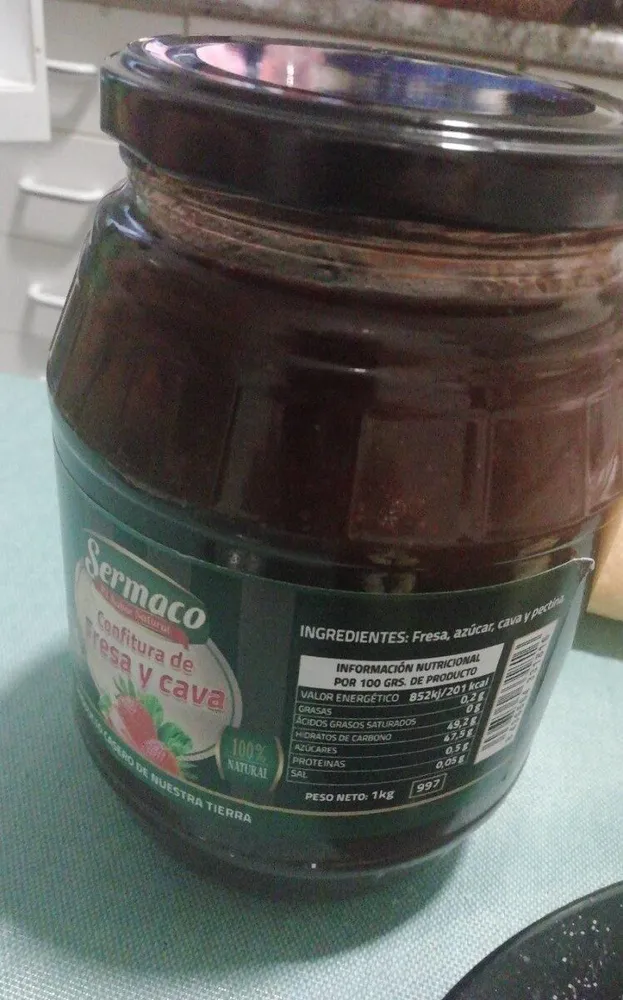 Confitura de fresa y cava