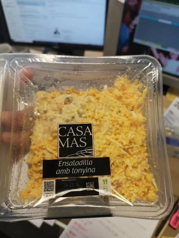 Ensaladilla amb tonyina