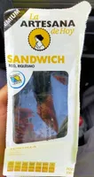 Sandwich rico, riquísimo - omelette, ham & cheese