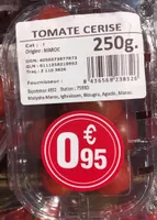 Tomate cerise allongée