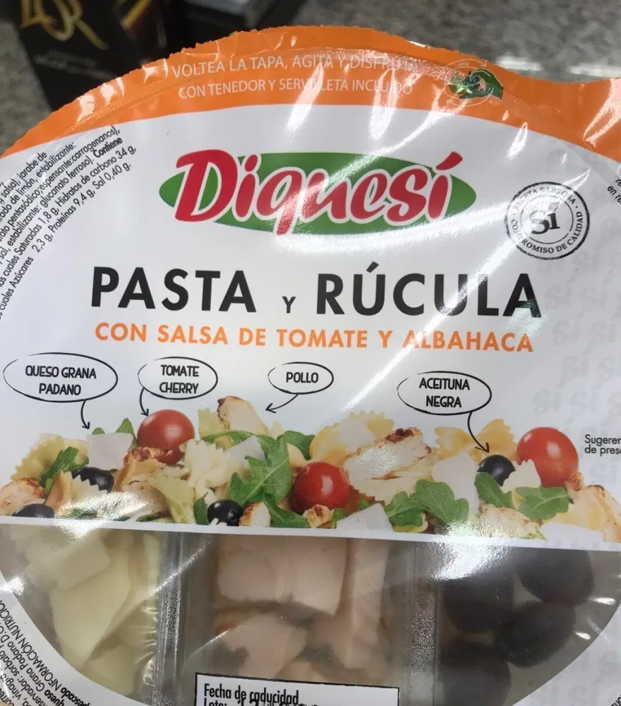Pasta y rucula