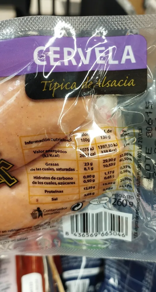 Cervela salchicha cocida y ahumada tripa natural