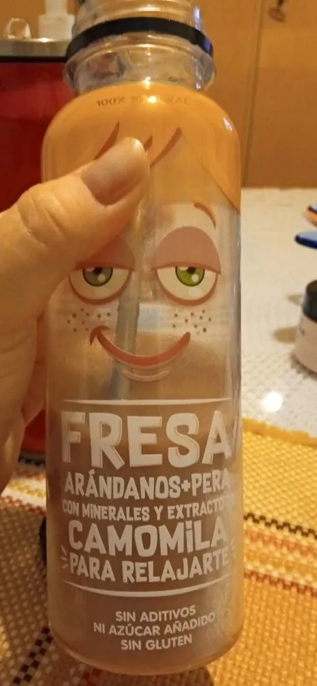 Fresa, arándanos + pera con minerales y extracto de camomila para relajarte